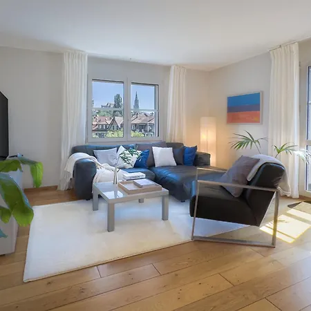 With Mattress In Living דירה